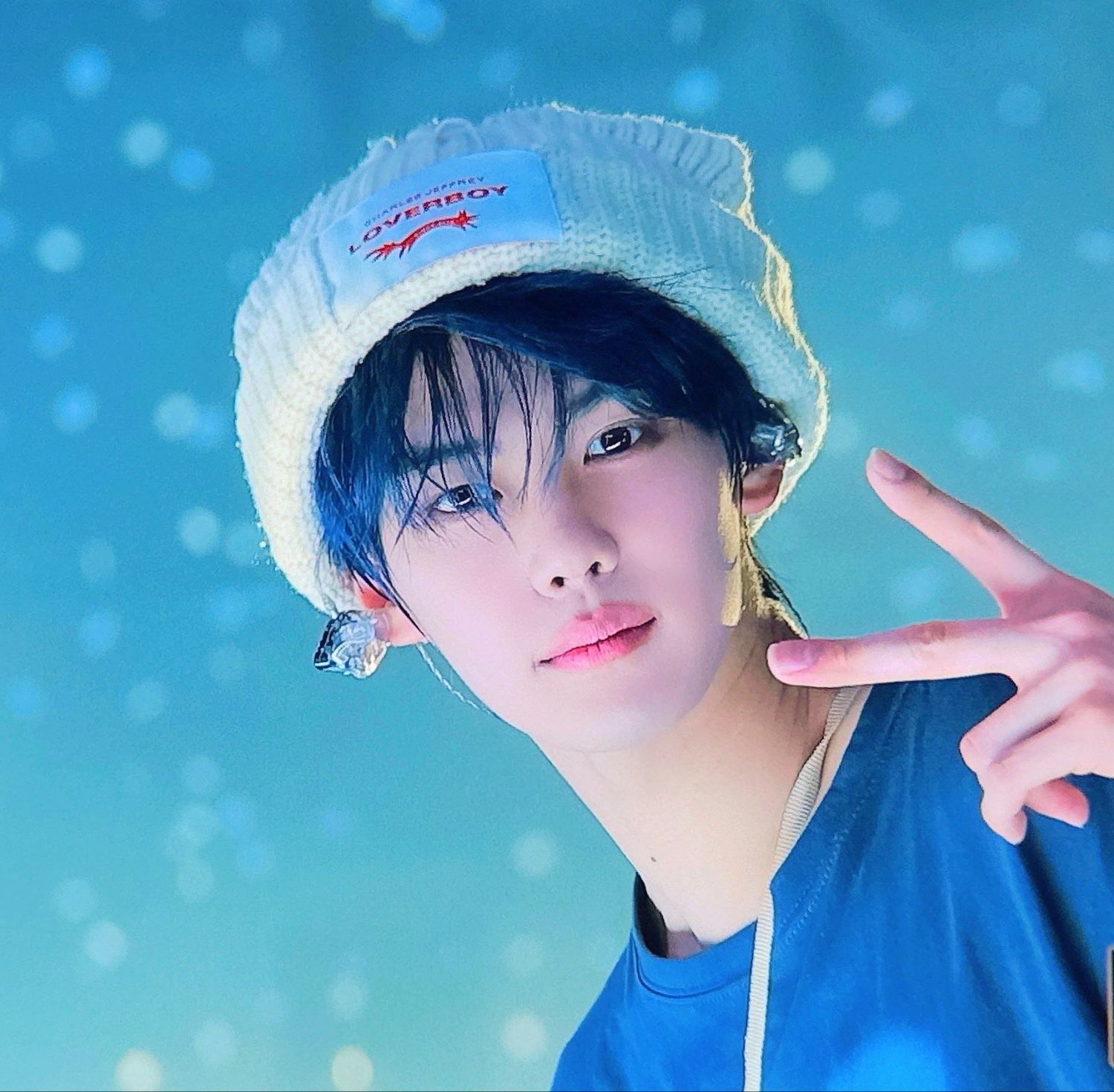 Behind-the-scenes cut of Kim Gyuvin (ZEROBASEONE)