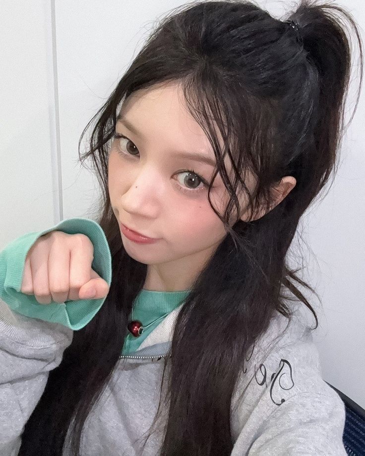 Latest photo of Moka (ILLIT)