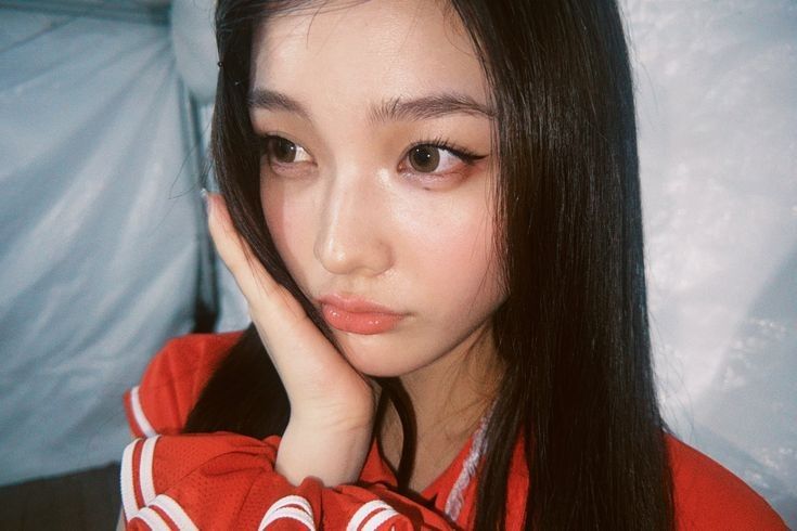 Latest photo of Iroha (ILLIT)
