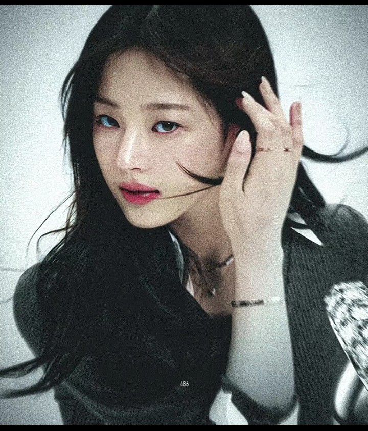 A moment captured by Minji (NewJeans)'s fan