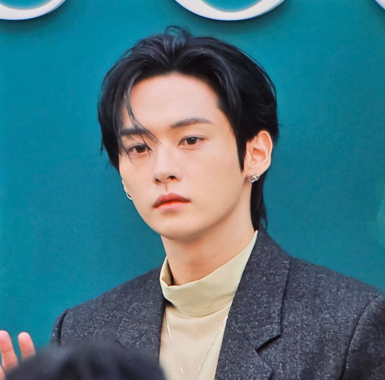 A moment captured by Lee Know (Stray Kids)'s fan