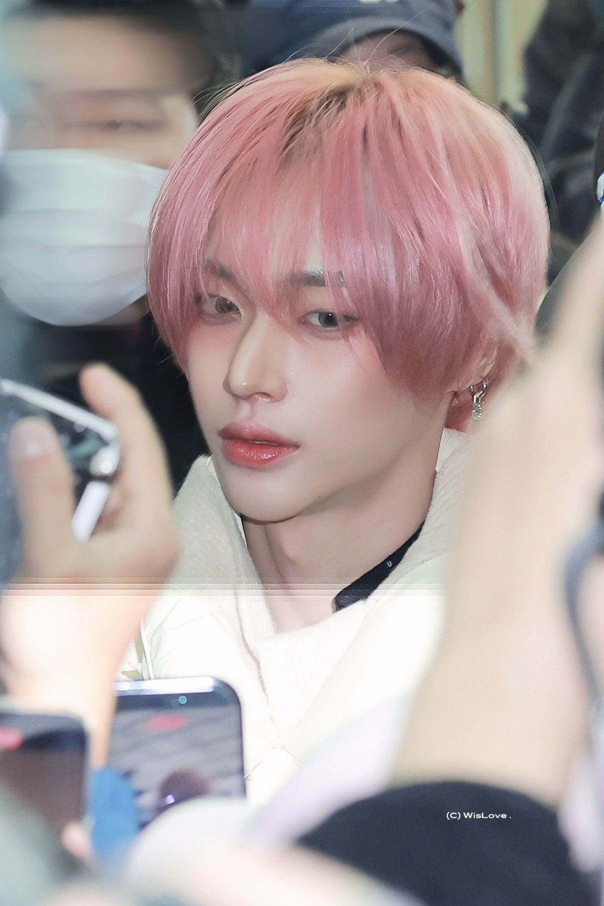 Latest photo of Wonbin (RIIZE)