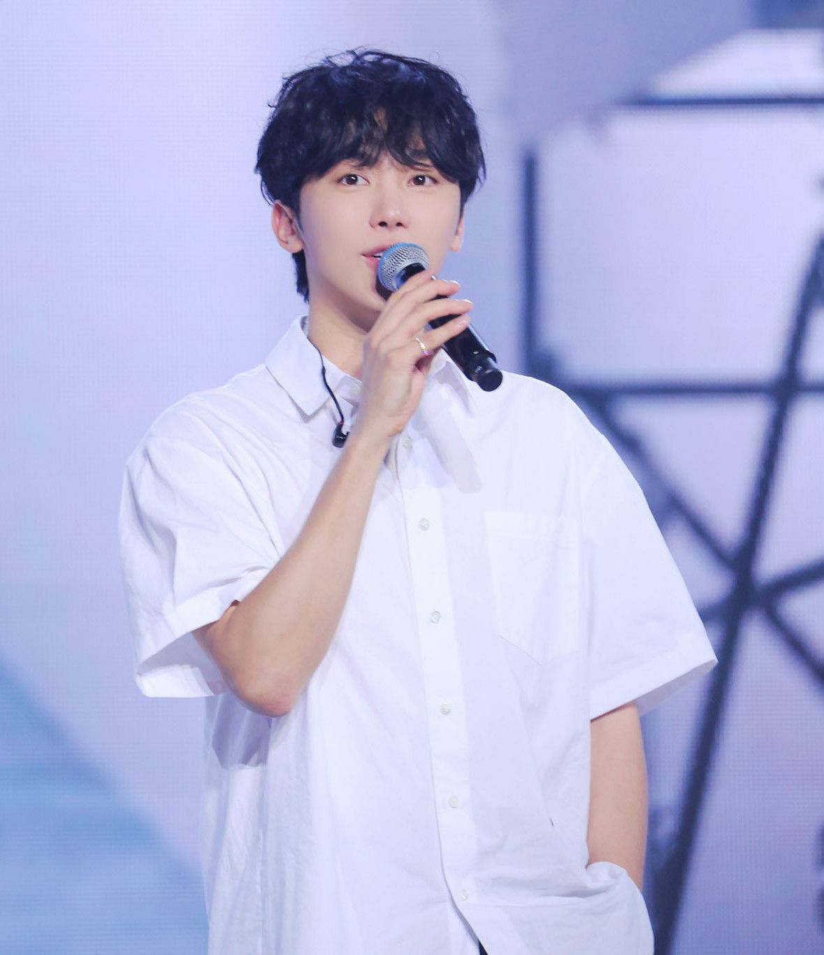 A moment captured by Seungkwan (SEVENTEEN)'s fan
