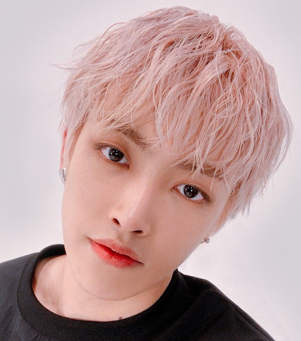 弘中 (ATEEZ)的幕后花絮