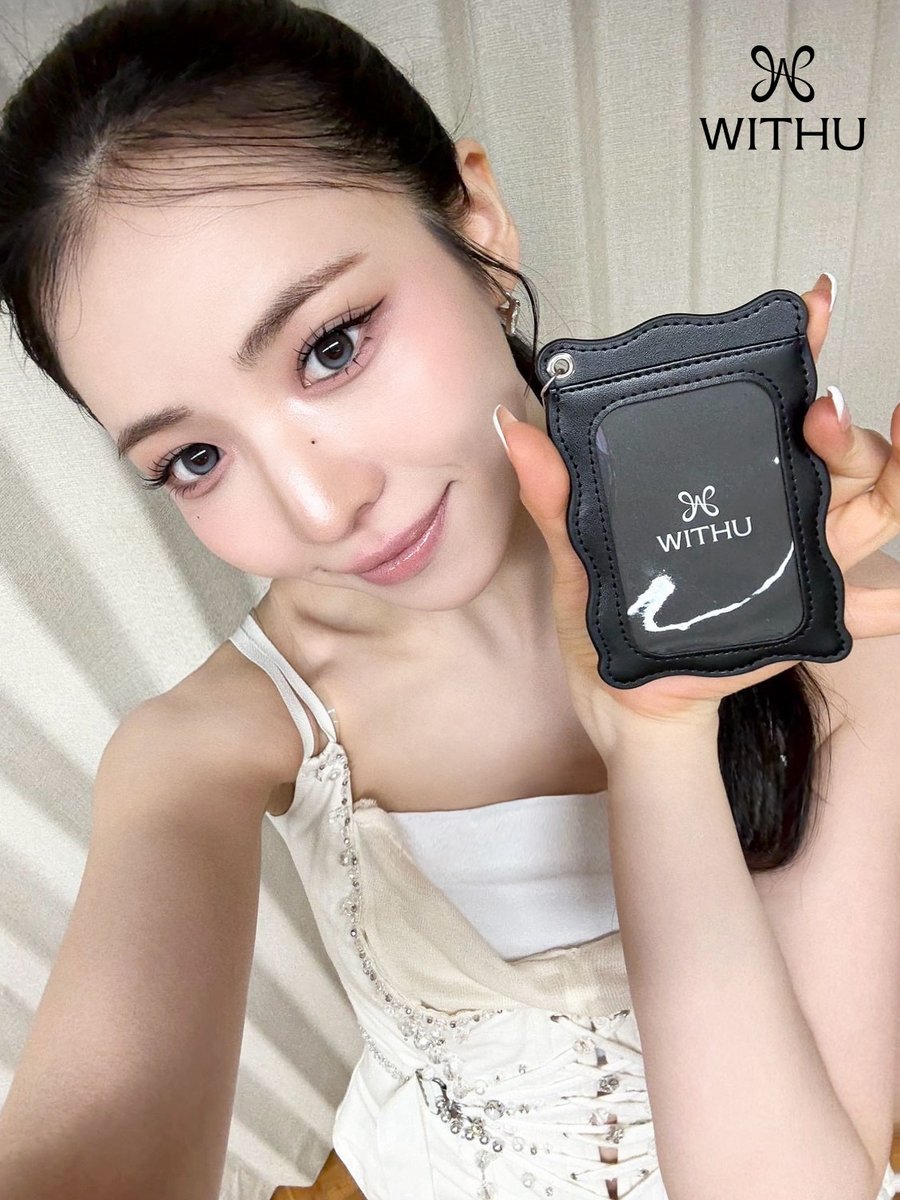 NiziU的最新活动照片