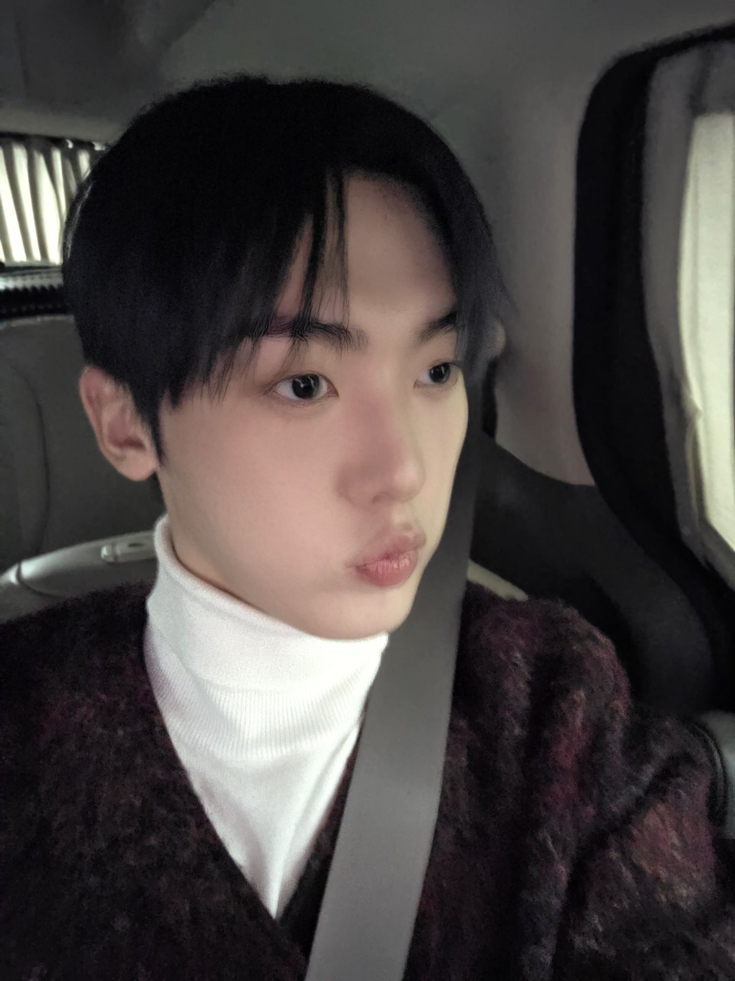 尹產賀 (ASTRO)的幕後花絮