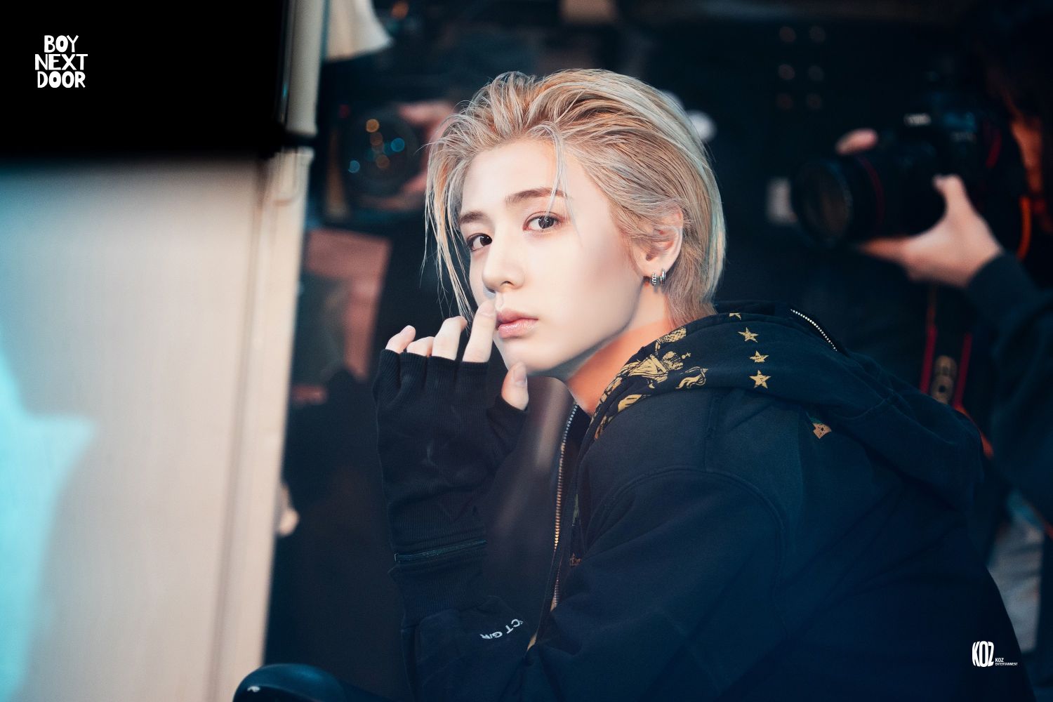 A moment captured by Leehan (BOYNEXTDOOR)'s fan