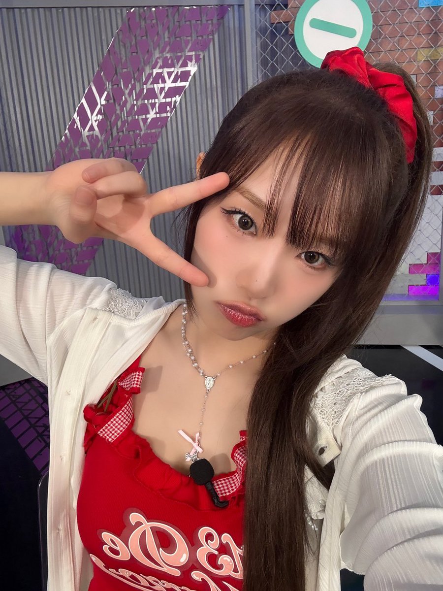 A moment captured by Choi Yena's fan