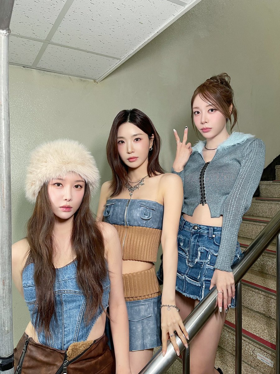 Behind-the-scenes cut of BBGIRLS
