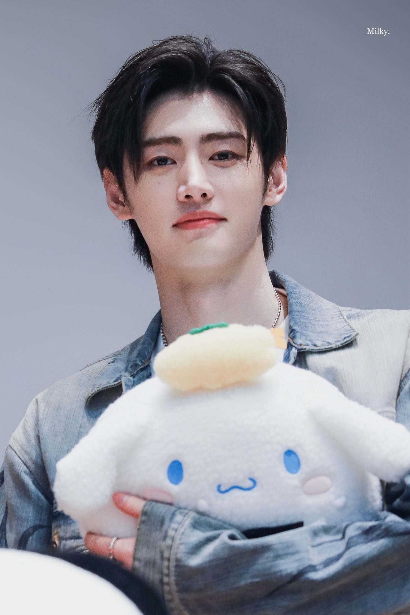 Latest photo of Sunghoon (ENHYPEN)