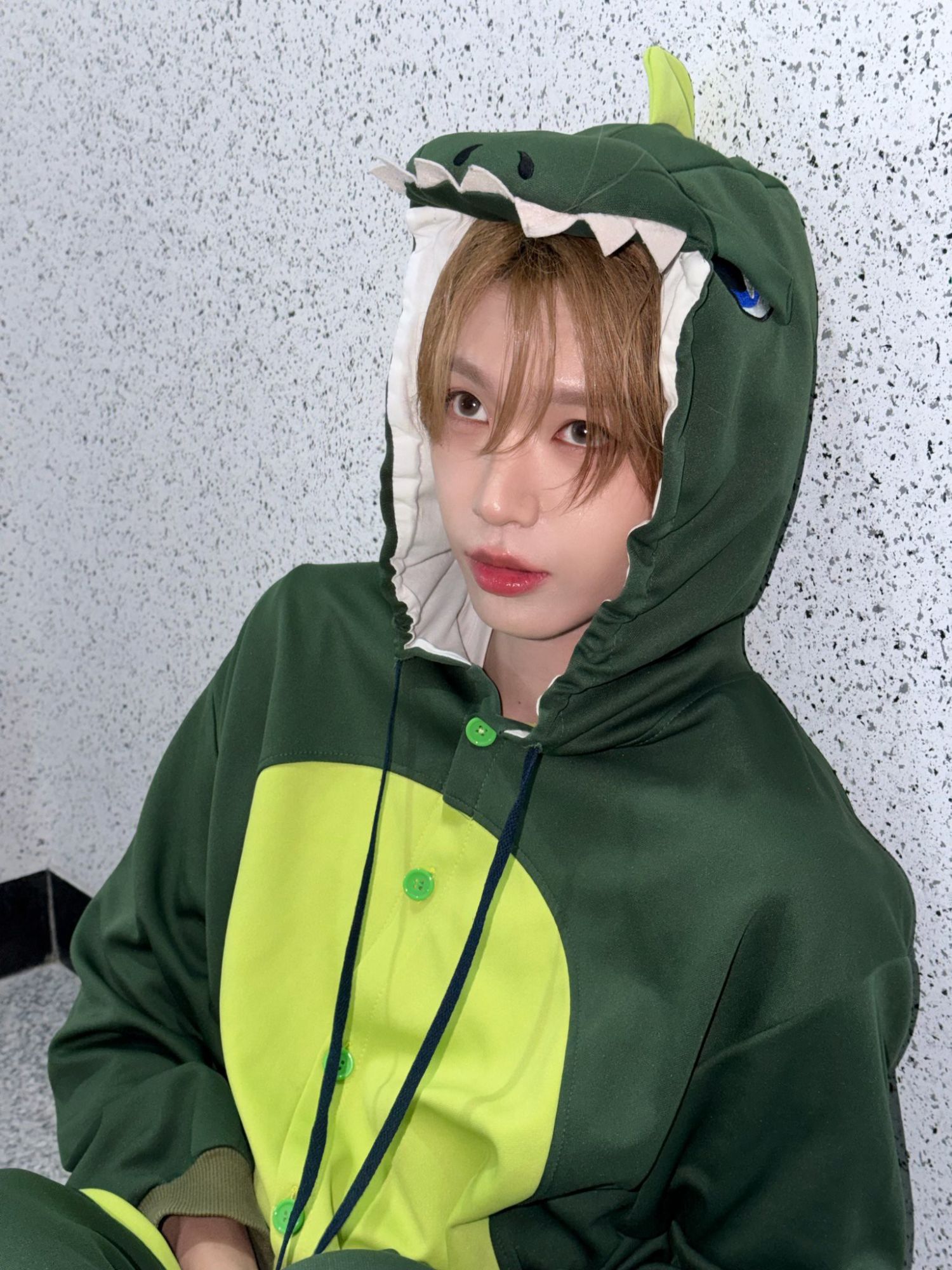 Recent activity shot of Zhang Shuaibo (AHOF)