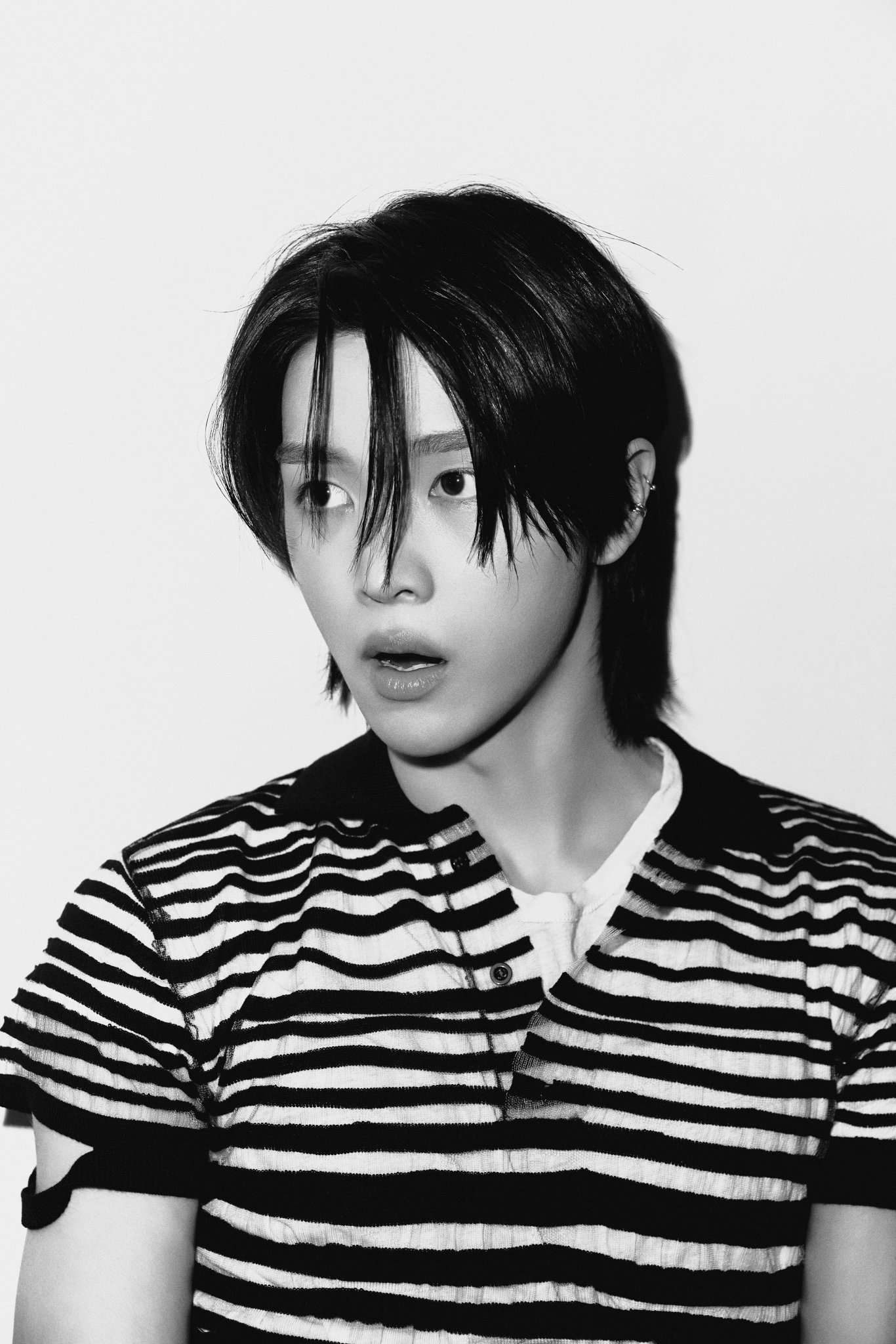 Latest photo of Sungchan (RIIZE)