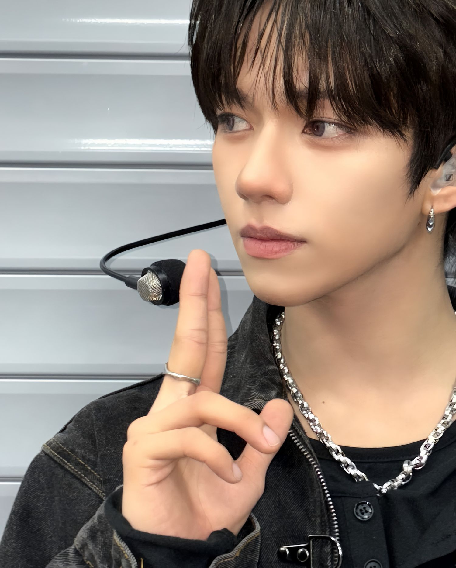 Latest photo of JL (AHOF)