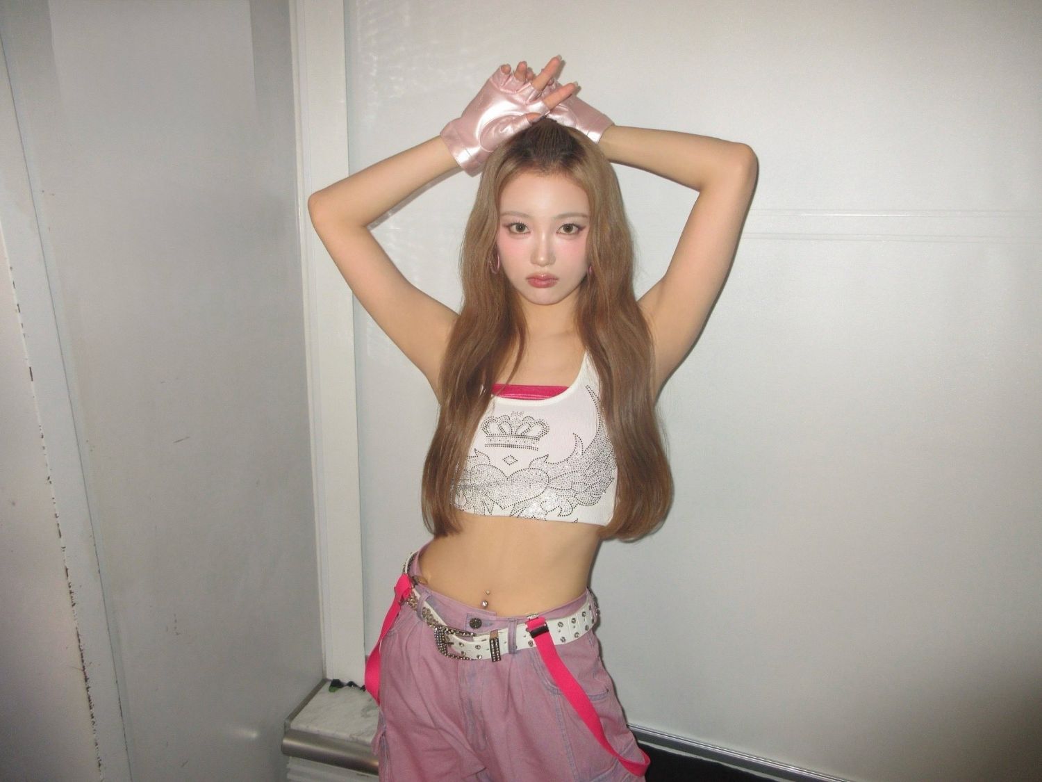 Recent activity shot of Sakurai Miu (ME:I)