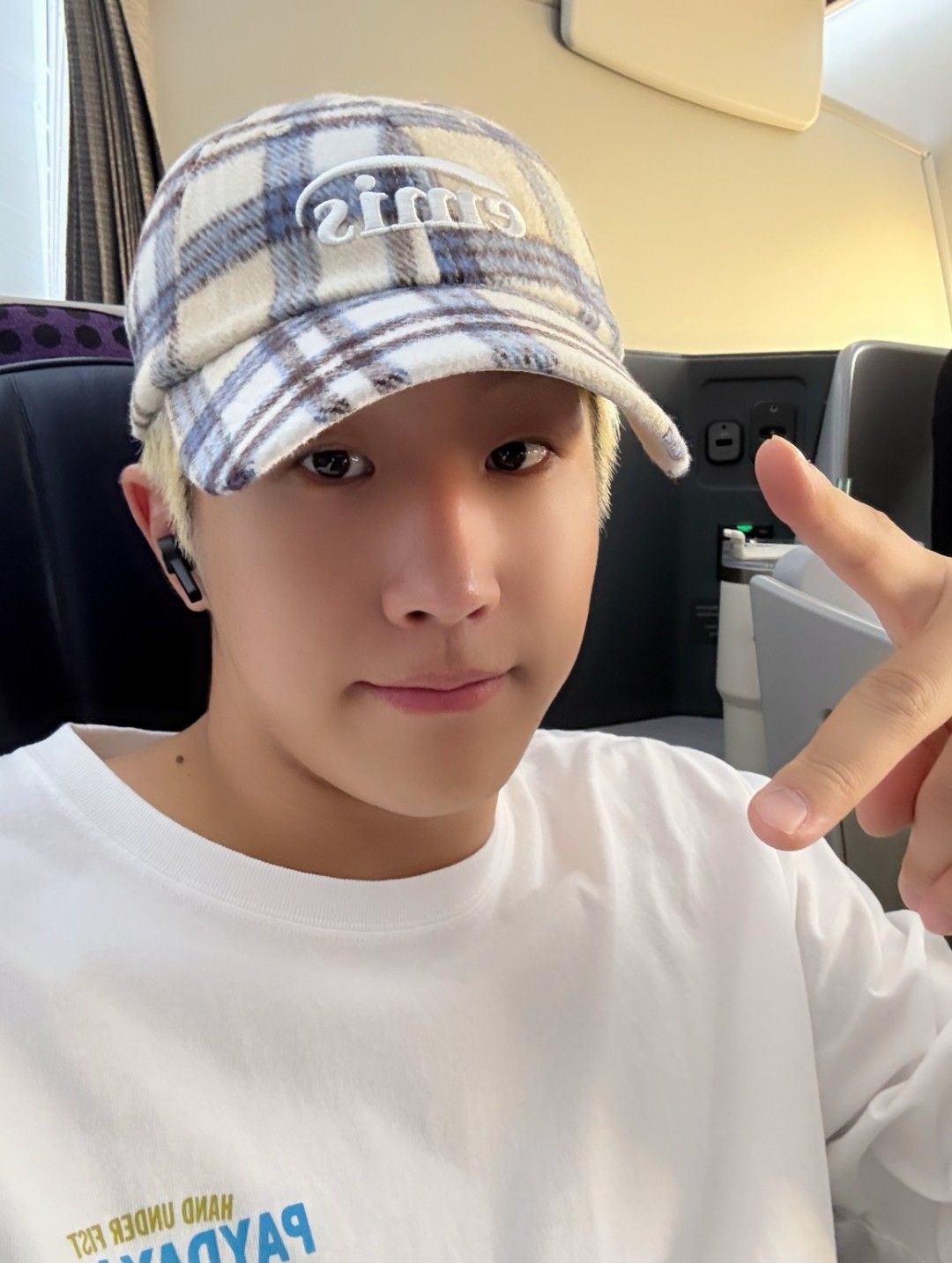 A moment captured by Jinjin (ASTRO)'s fan