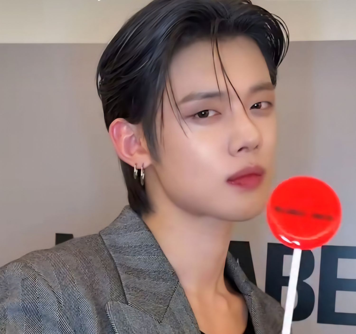 Foto aktivitas terbaru Yeonjun (TOMORROW X TOGETHER)