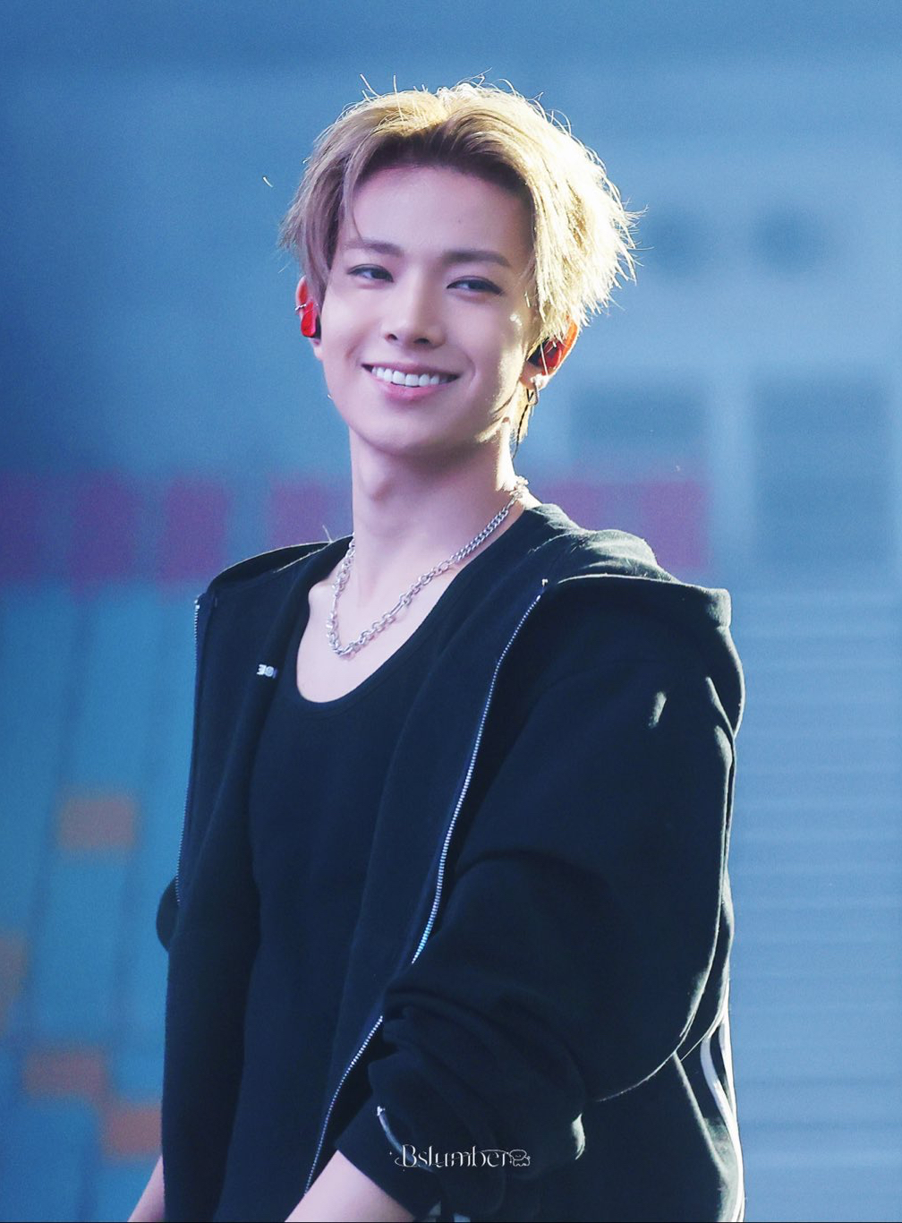 Behind-the-scenes cut of Heeseung (ENHYPEN)