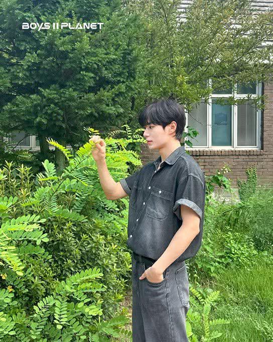 Recent activity shot of Kim Junseo (WEi)