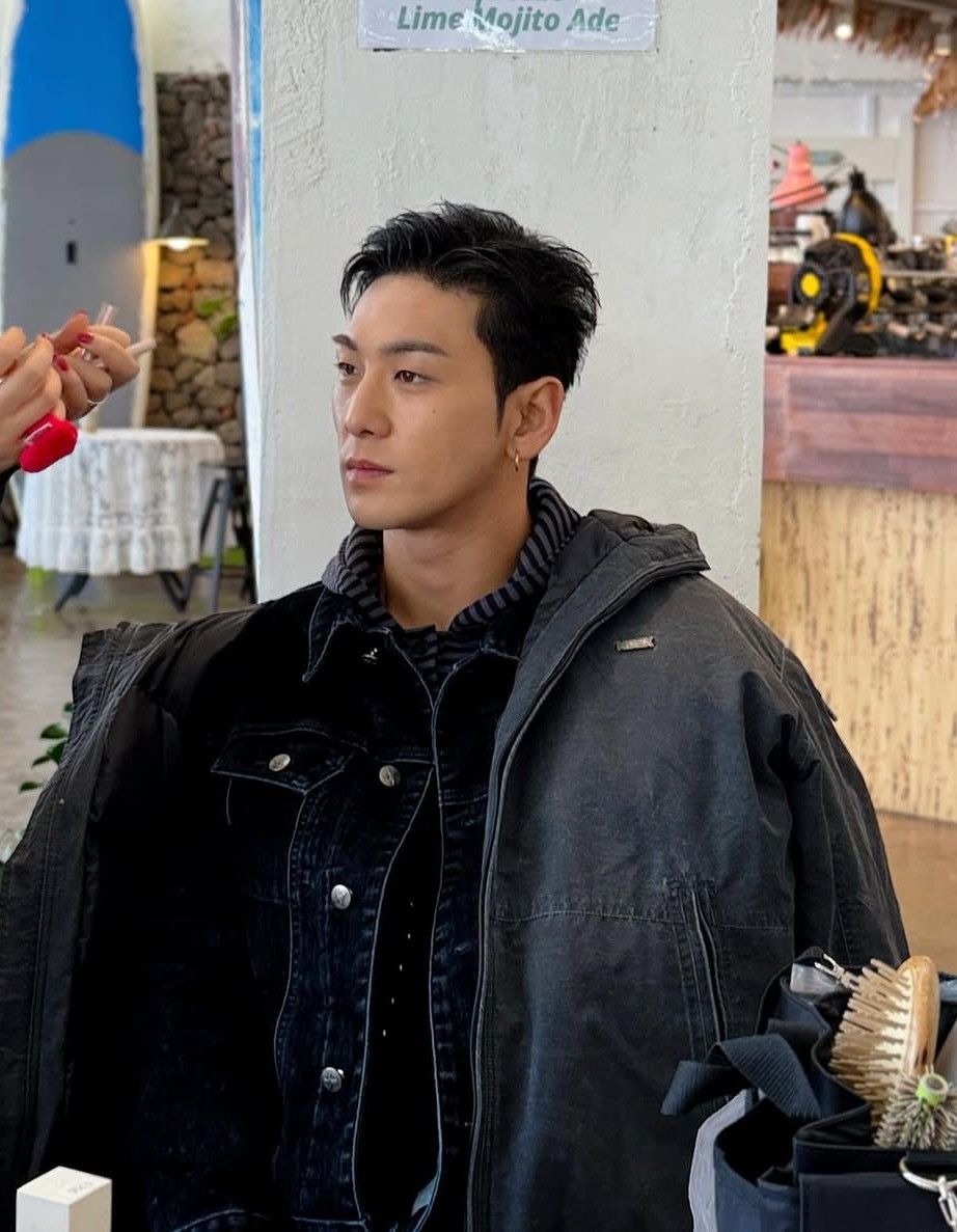 백호의 비하인드 컷