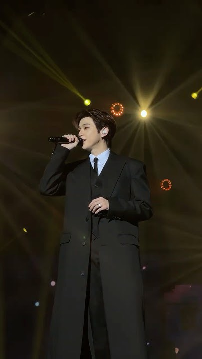 A heartfelt wallpaper shared by Kang Daniel's fans