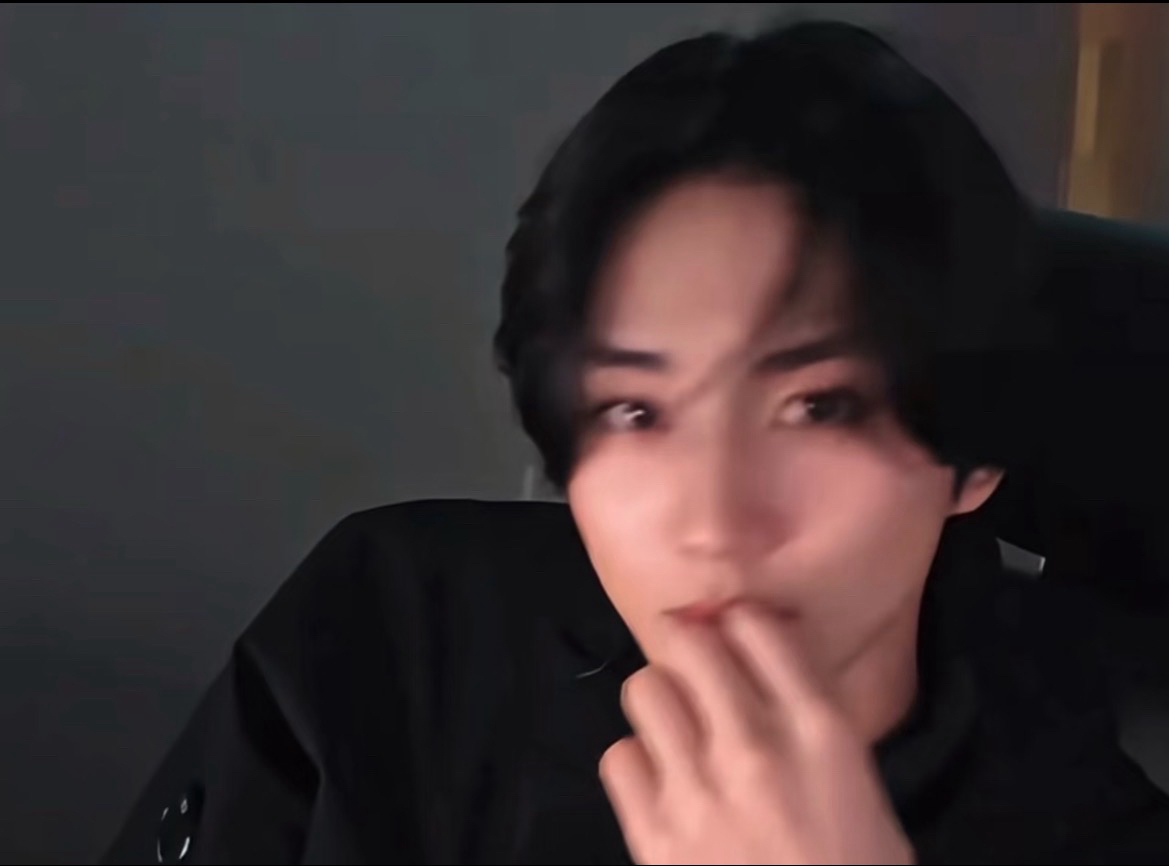 Behind-the-scenes cut of Jungwon (ENHYPEN)