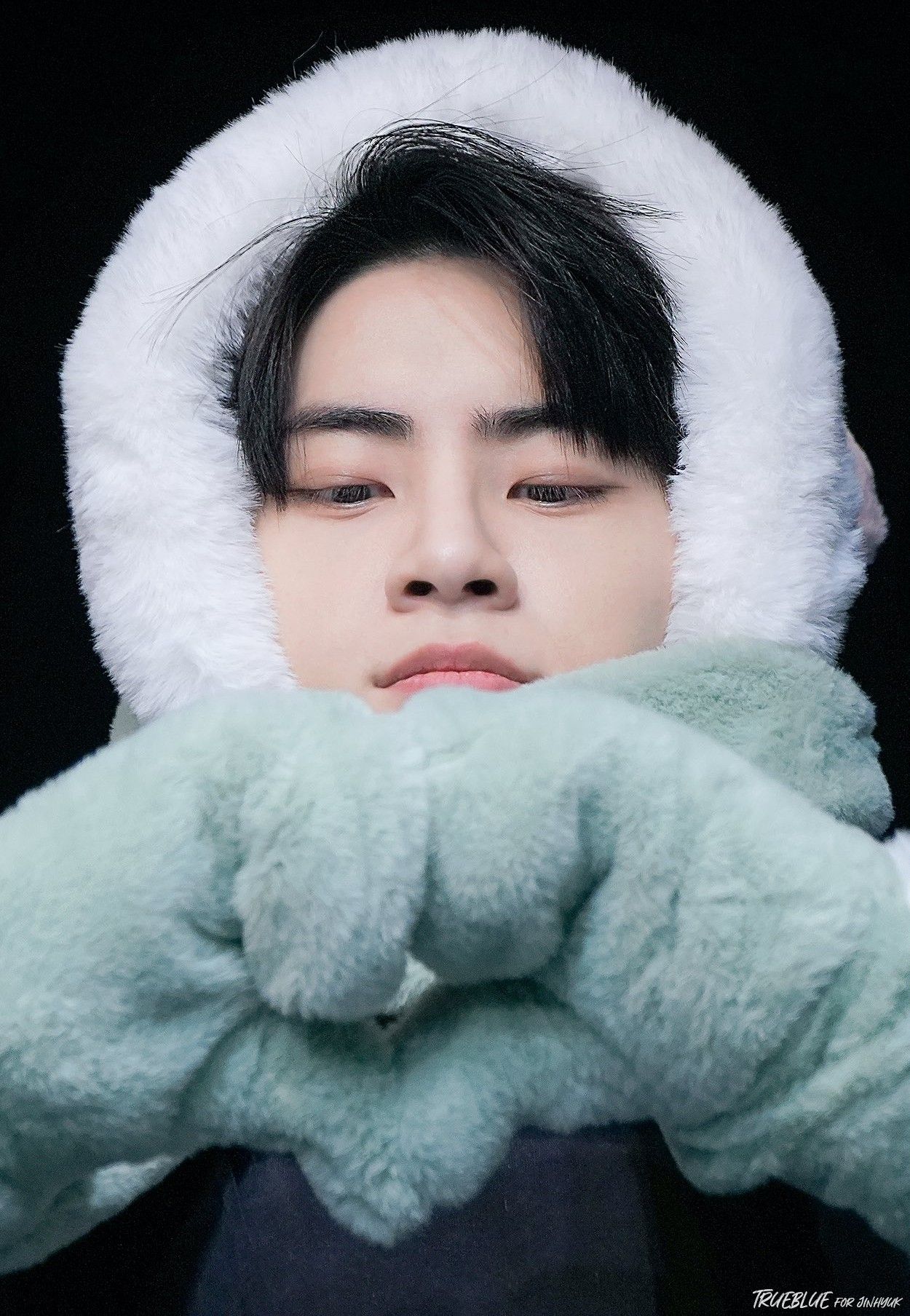 Foto terbaru Lee Jinhyuk