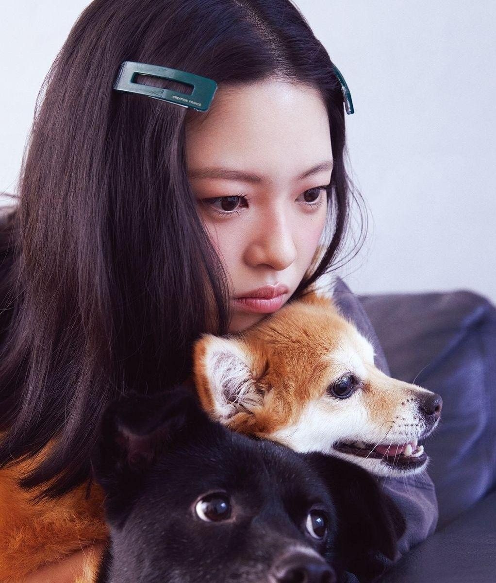 Recent activity shot of Jeongyeon (TWICE)