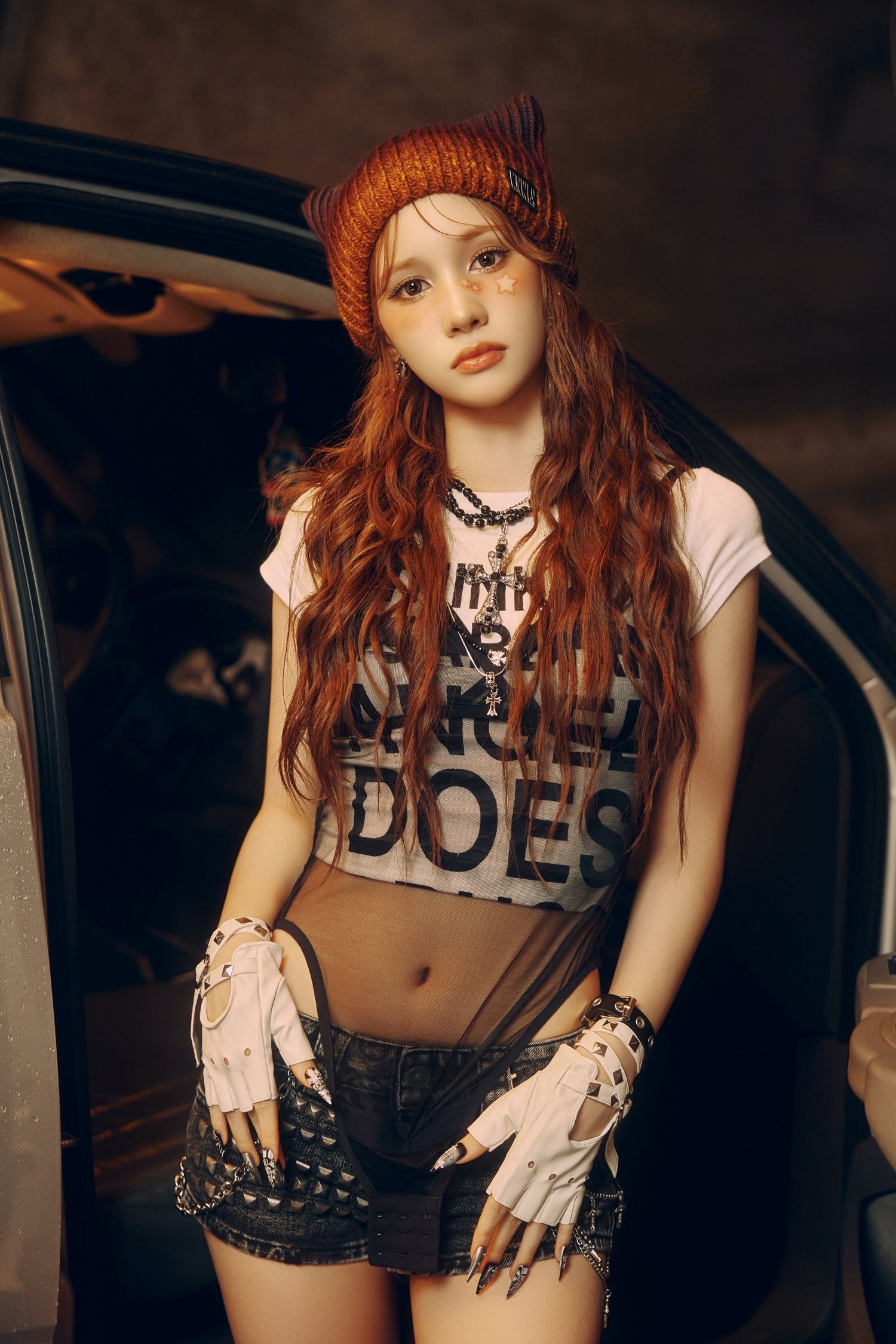 Recent activity shot of Huening Bahiyyih (Kep1er)