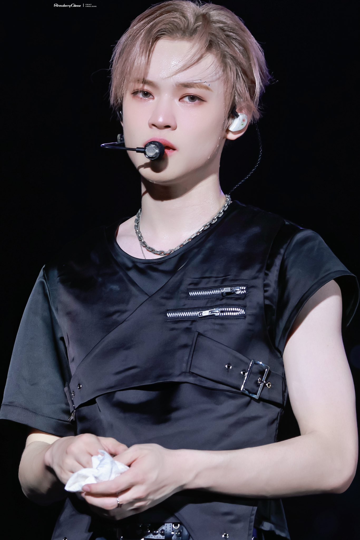 Recent activity shot of Chenle (NCT DREAM)