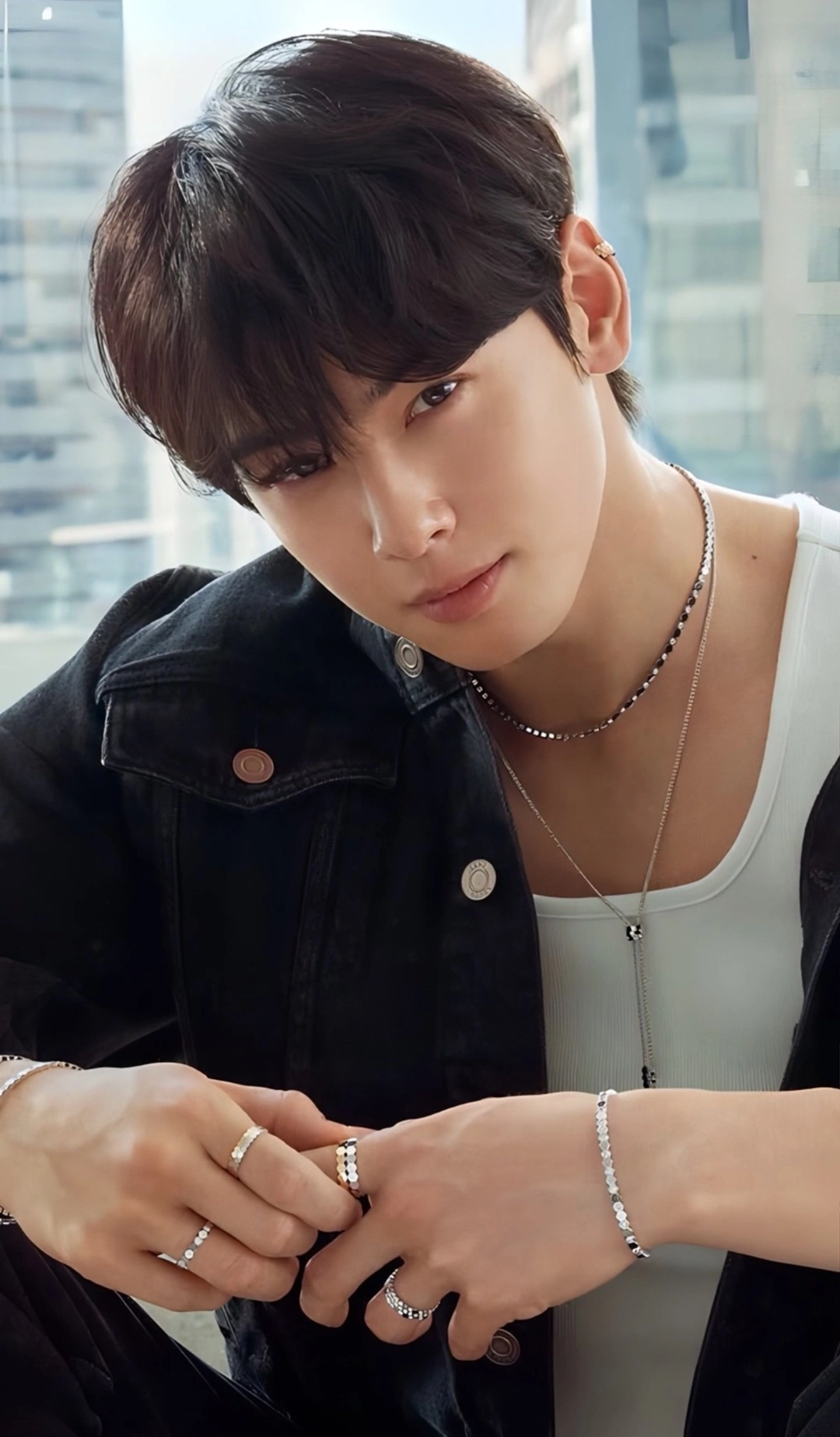Recent activity shot of Eunwoo (ASTRO)