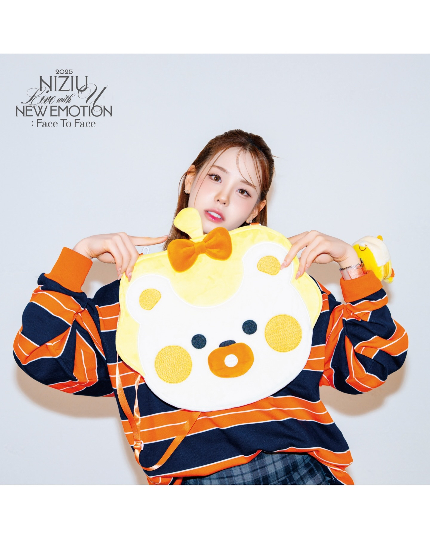 A moment captured by Mako (NiziU)'s fan