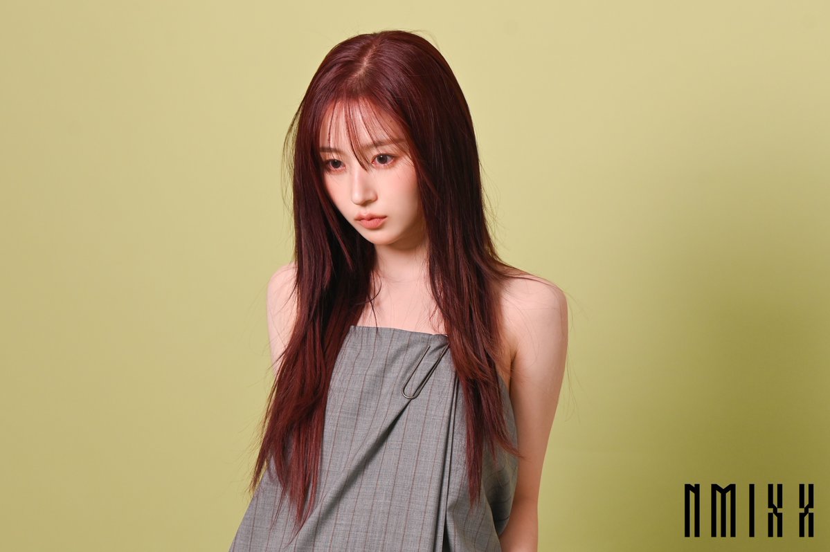 A moment captured by NMIXX's fan