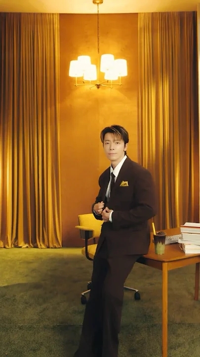 东海 (Super Junior)粉丝拍下的瞬间