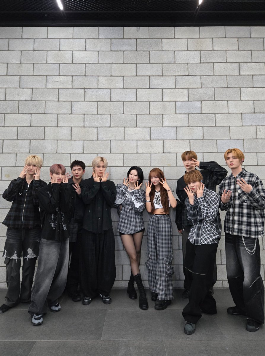 Recent activity shot of Billlie