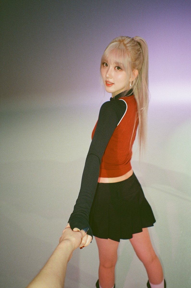 IVE의 비하인드 컷
