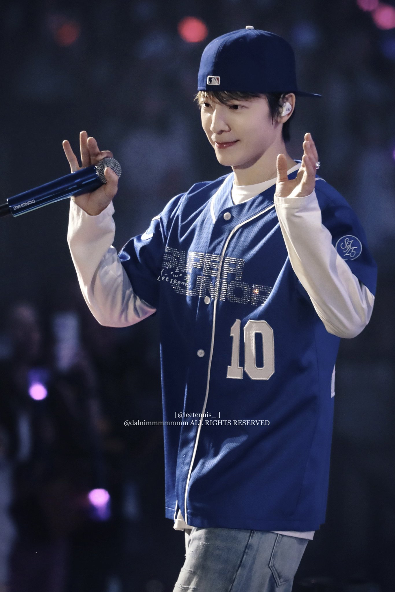 Latest photo of Donghae (Super Junior)