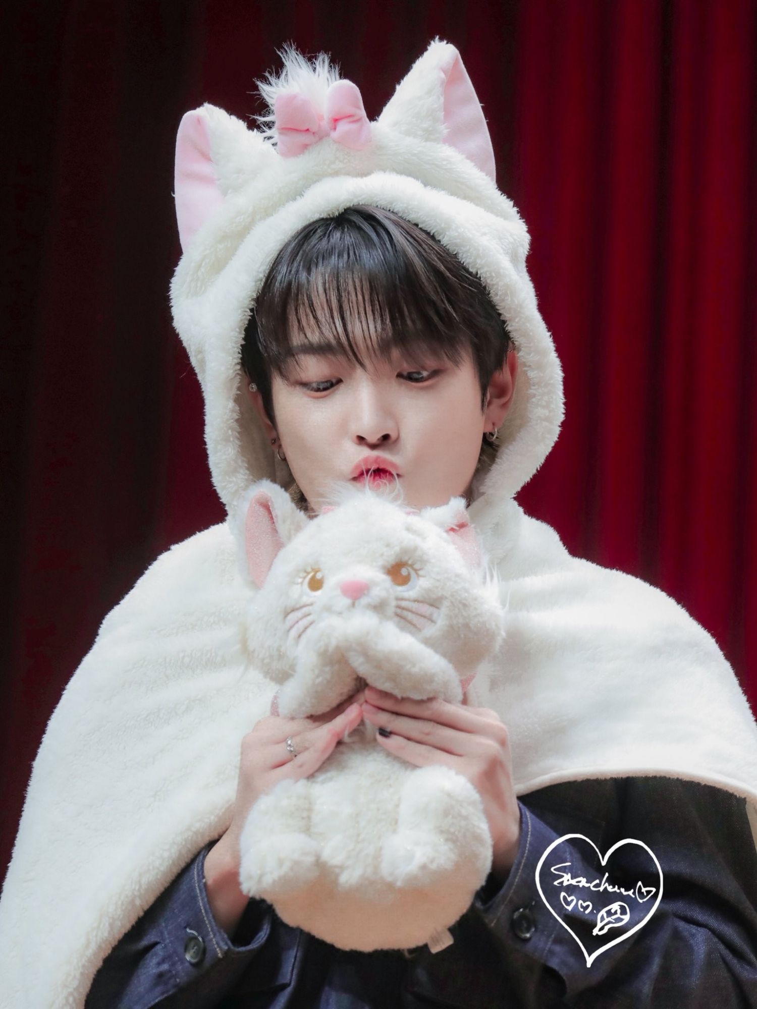 Latest photo of Hongjoong (ATEEZ)