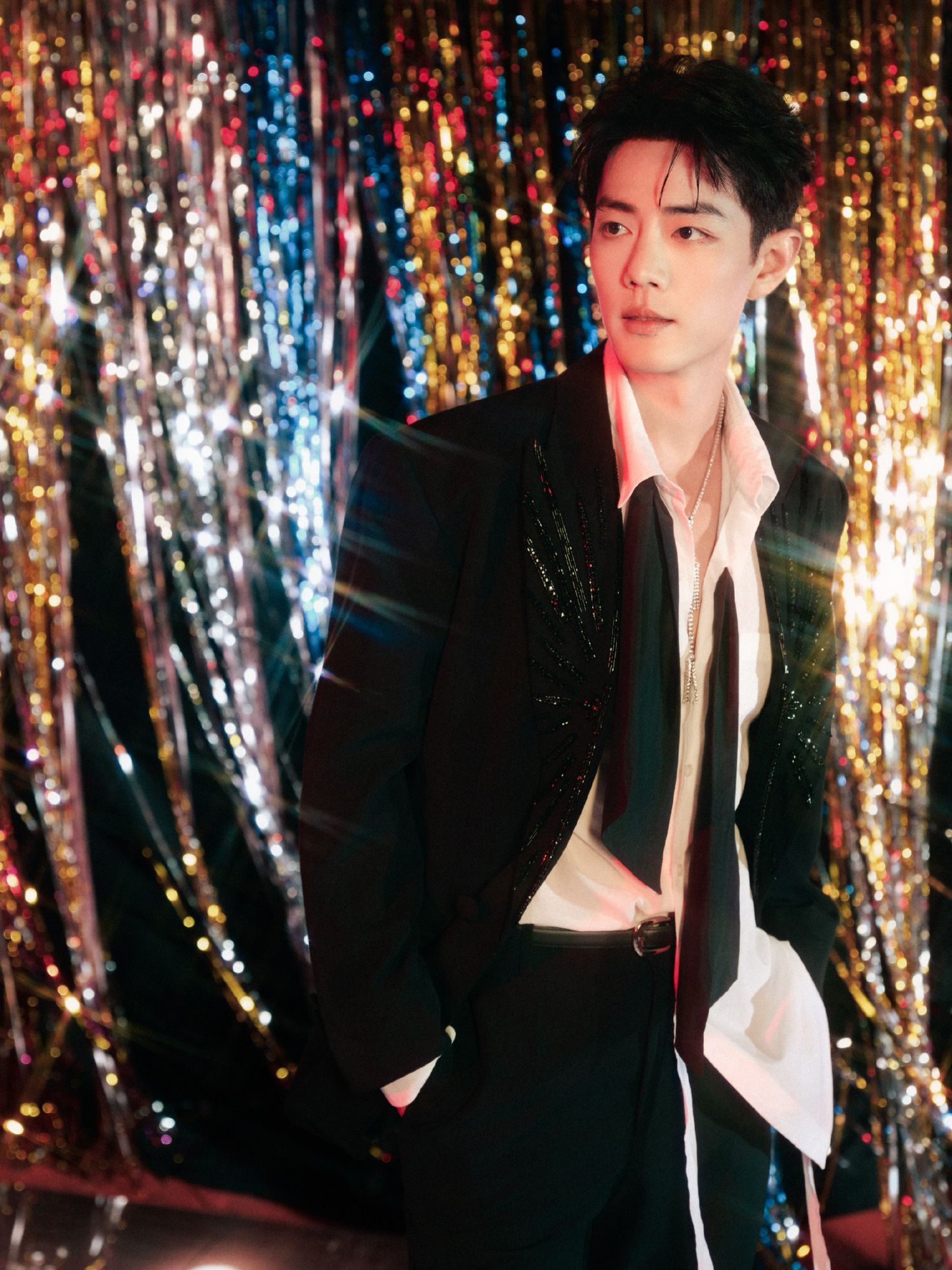 Behind-the-scenes cut of Xiao Zhan