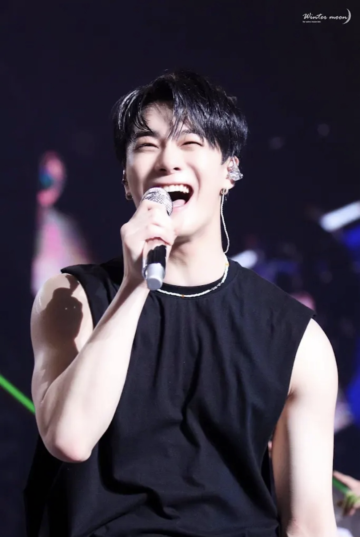 Latest photo of Moonbin (ASTRO)