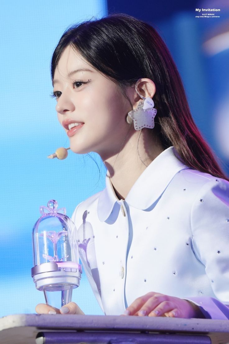 A moment captured by Minju (ILLIT)'s fan