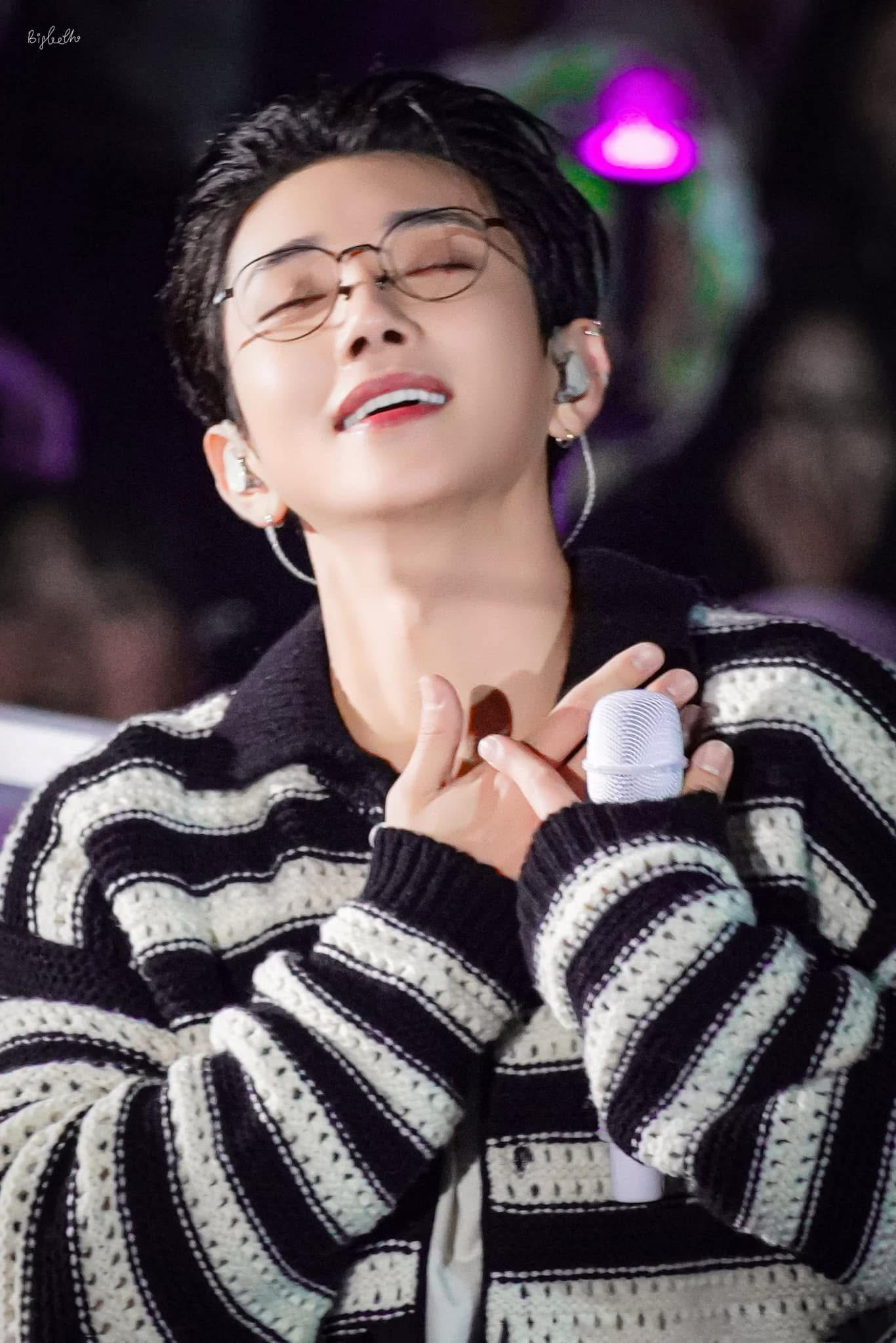 Latest photo of Joshua (SEVENTEEN)