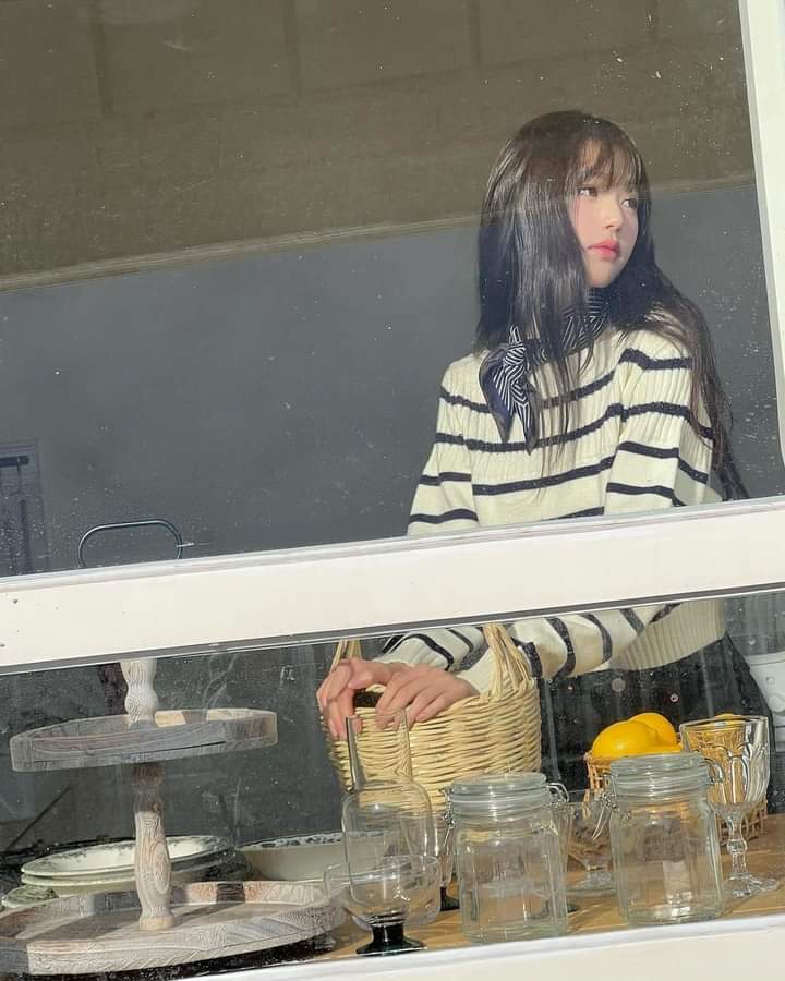 Latest photo of Jang Wonyoung (IVE)