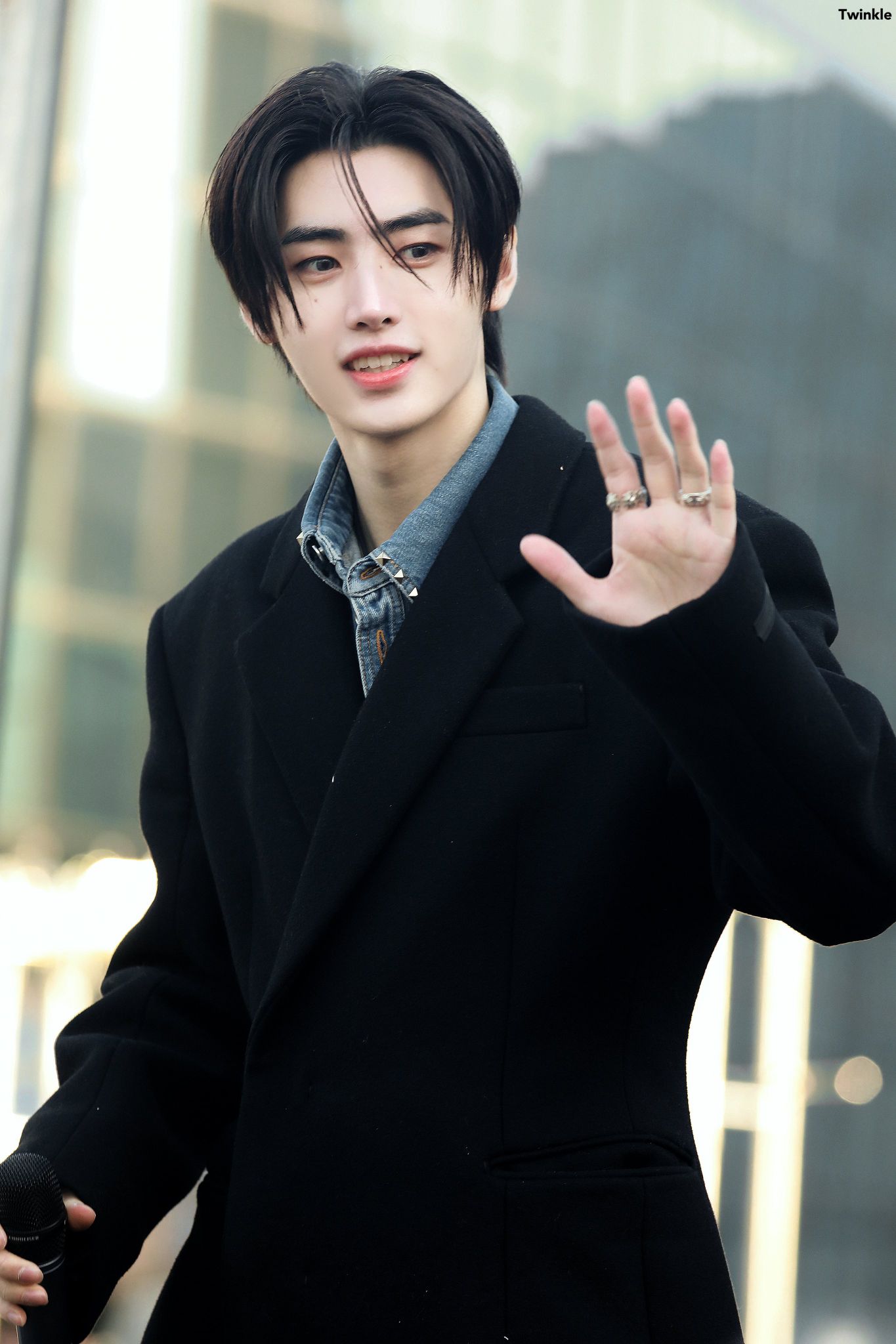 성훈 (ENHYPEN) 최근 활동샷