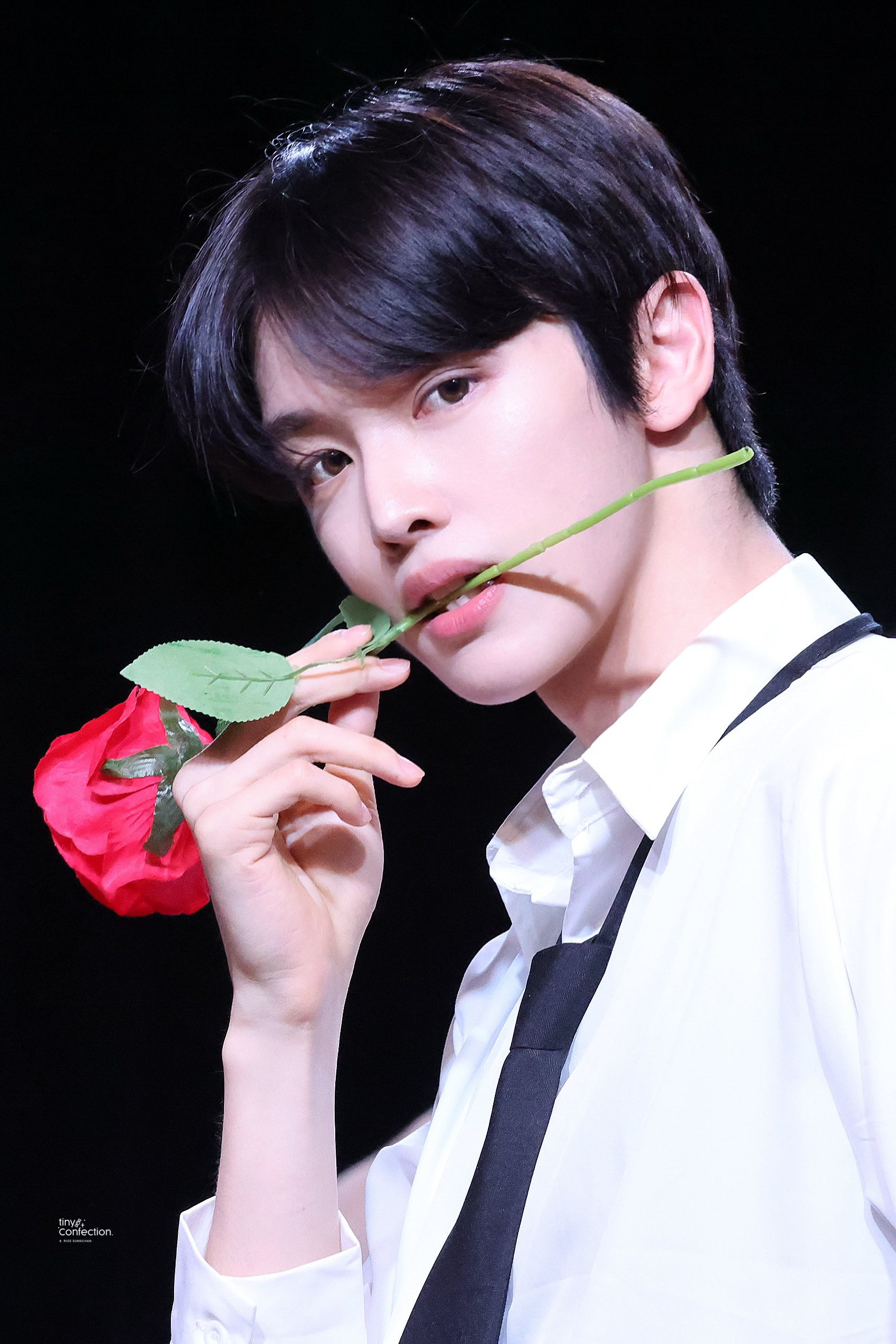 Latest photo of Sungchan (RIIZE)