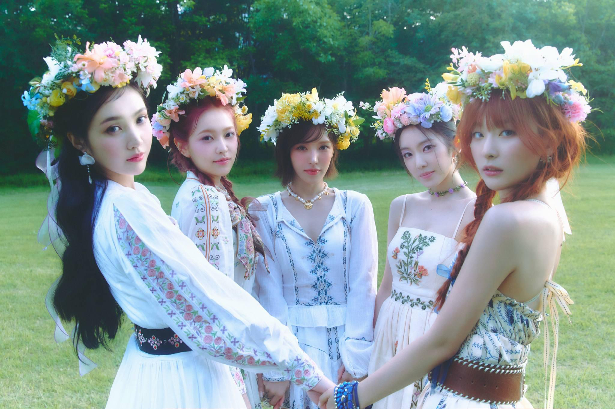 Recent activity shot of Red Velvet