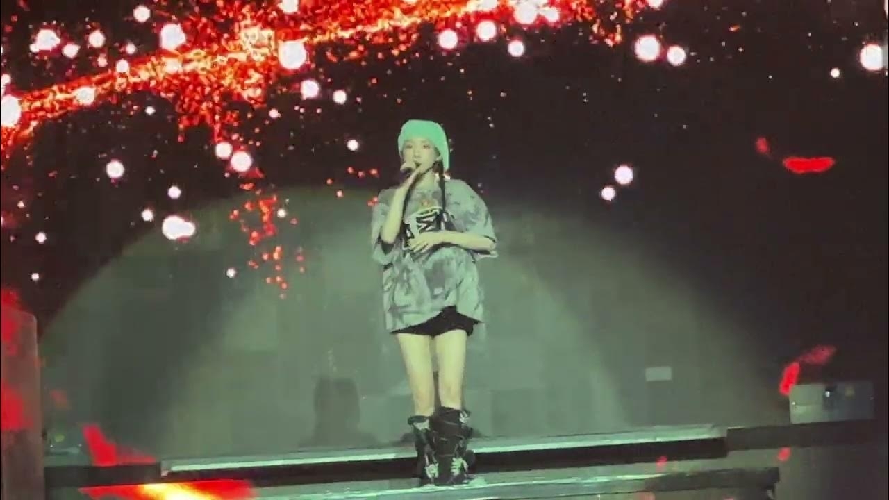 A moment captured by Taeyeon (Girls' Generation)'s fan