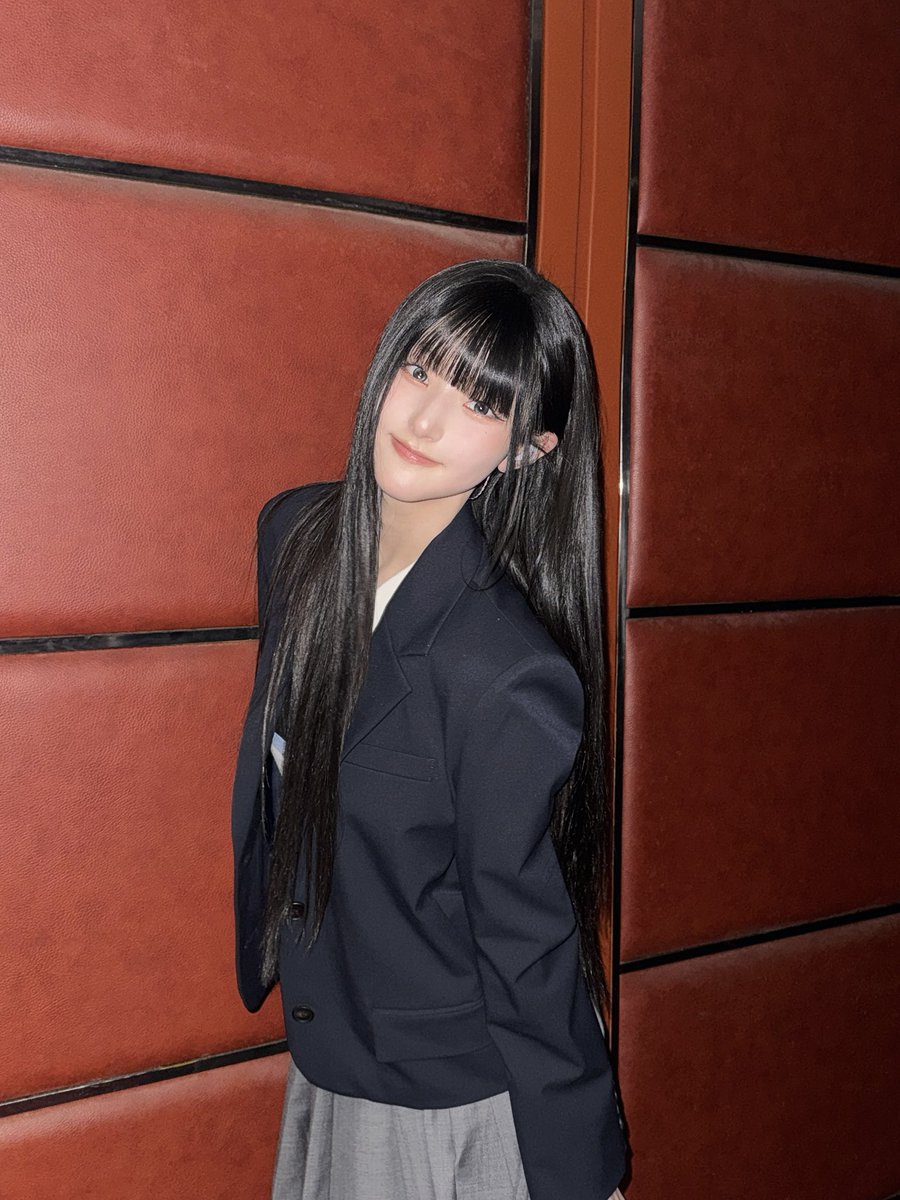 Latest photo of KISS OF LIFE