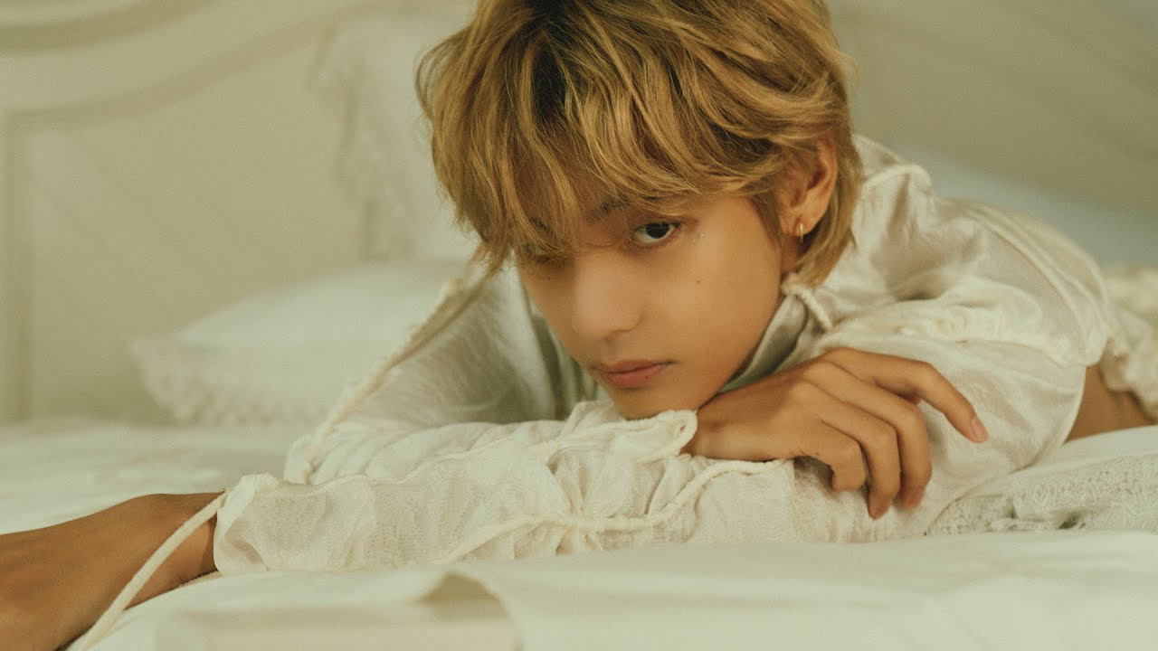 V (BTS)の最近の活動写真