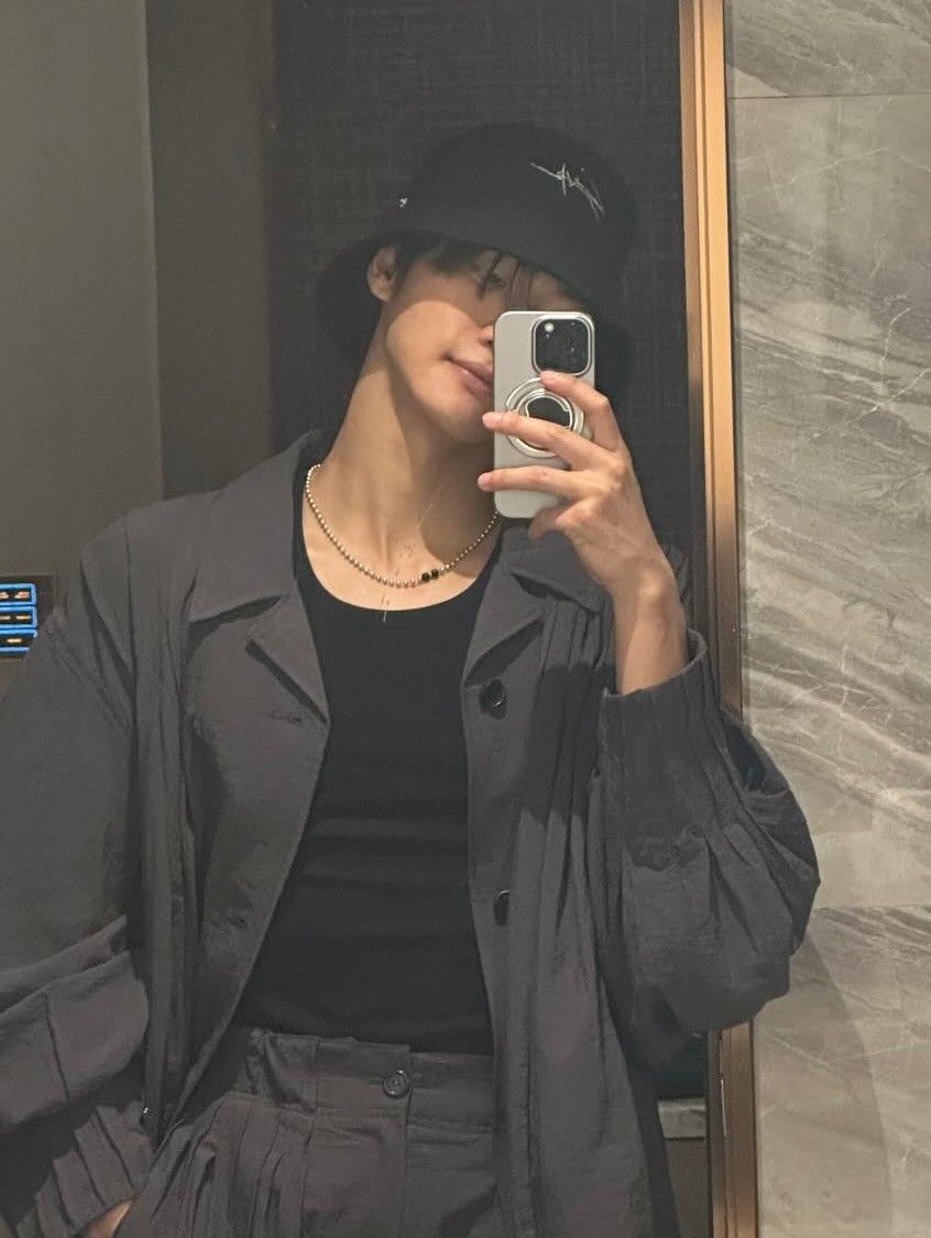 Recent activity shot of Seonghwa (ATEEZ)