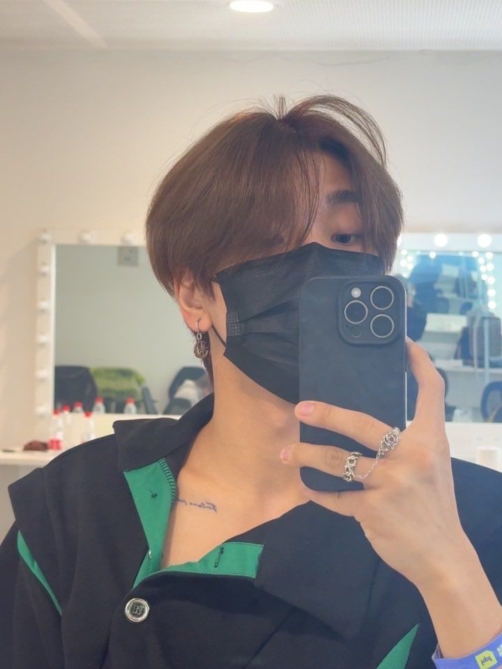 Latest photo of He Xinlong (ALPHA DRIVE ONE)